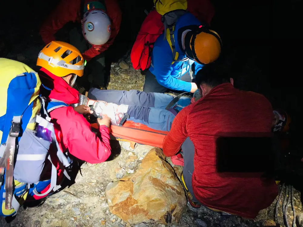 Rescate Bielorruso Laguna Esmeralda
