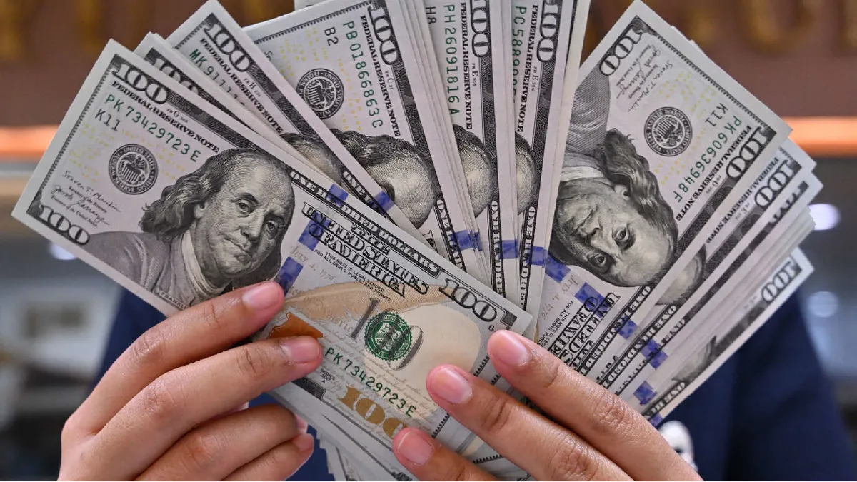 Dolar
