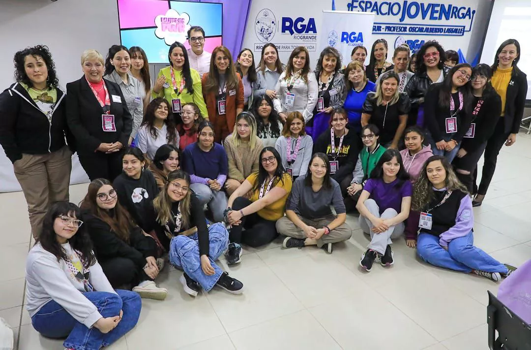 Mujeres Power