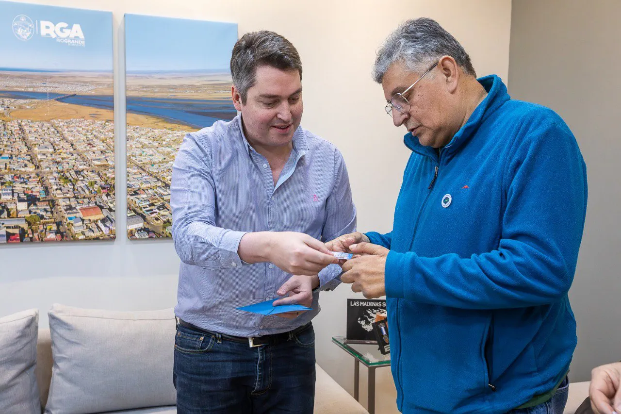 Martín Perez- entrega de licencia Veteranos