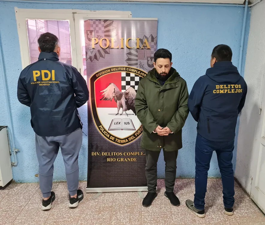 detenido por pedido de captura causa de abuso