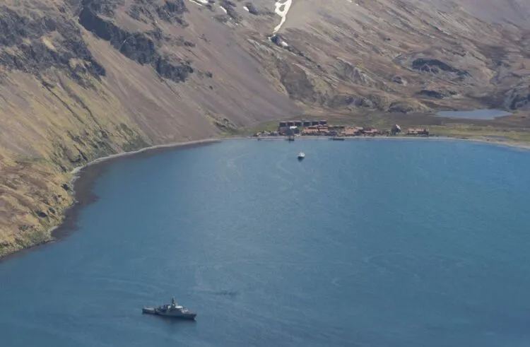  Reino Unido- HMS Forth ejercicio militar Southern Sovereignty