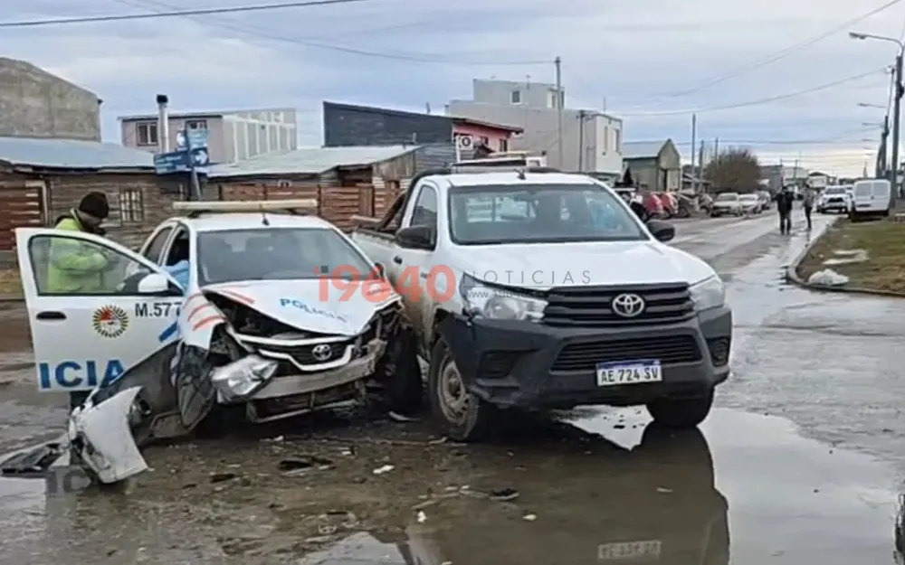 Choque móvil policial RG}
