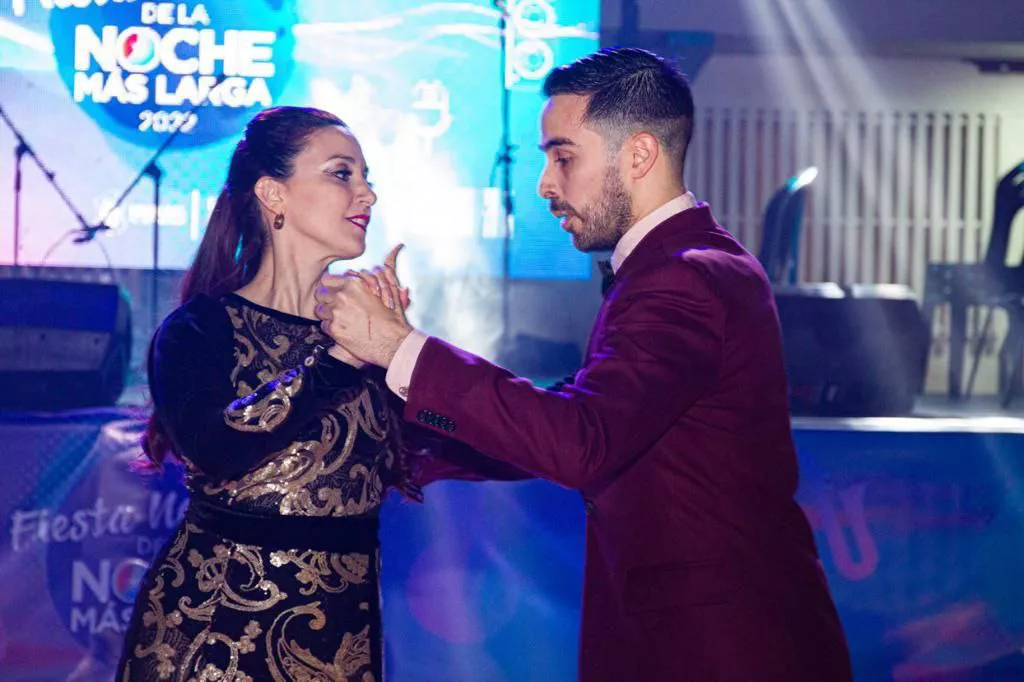 Tango Noche Más Larga