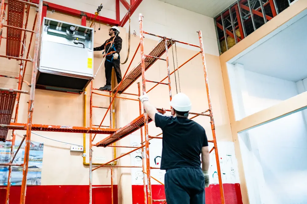 Mantenimiento Escuelas (4)