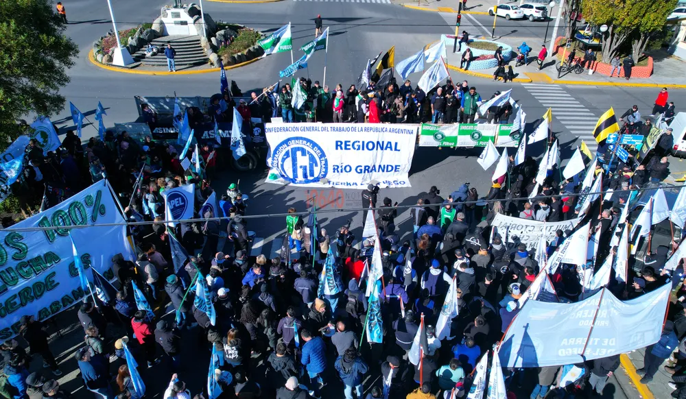 Marcha CGT Río Grande