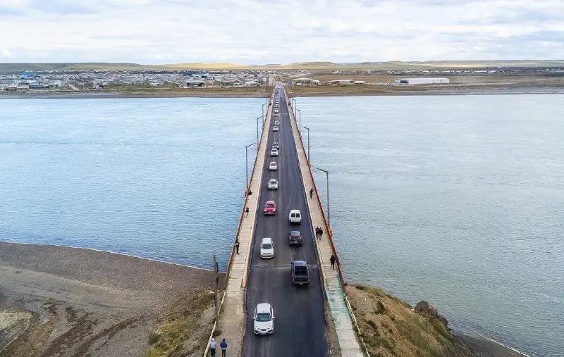 Puente General Mosconi