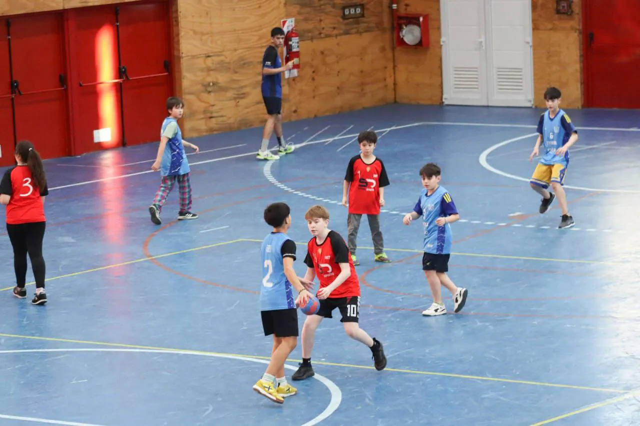 primer torneo infantil handball