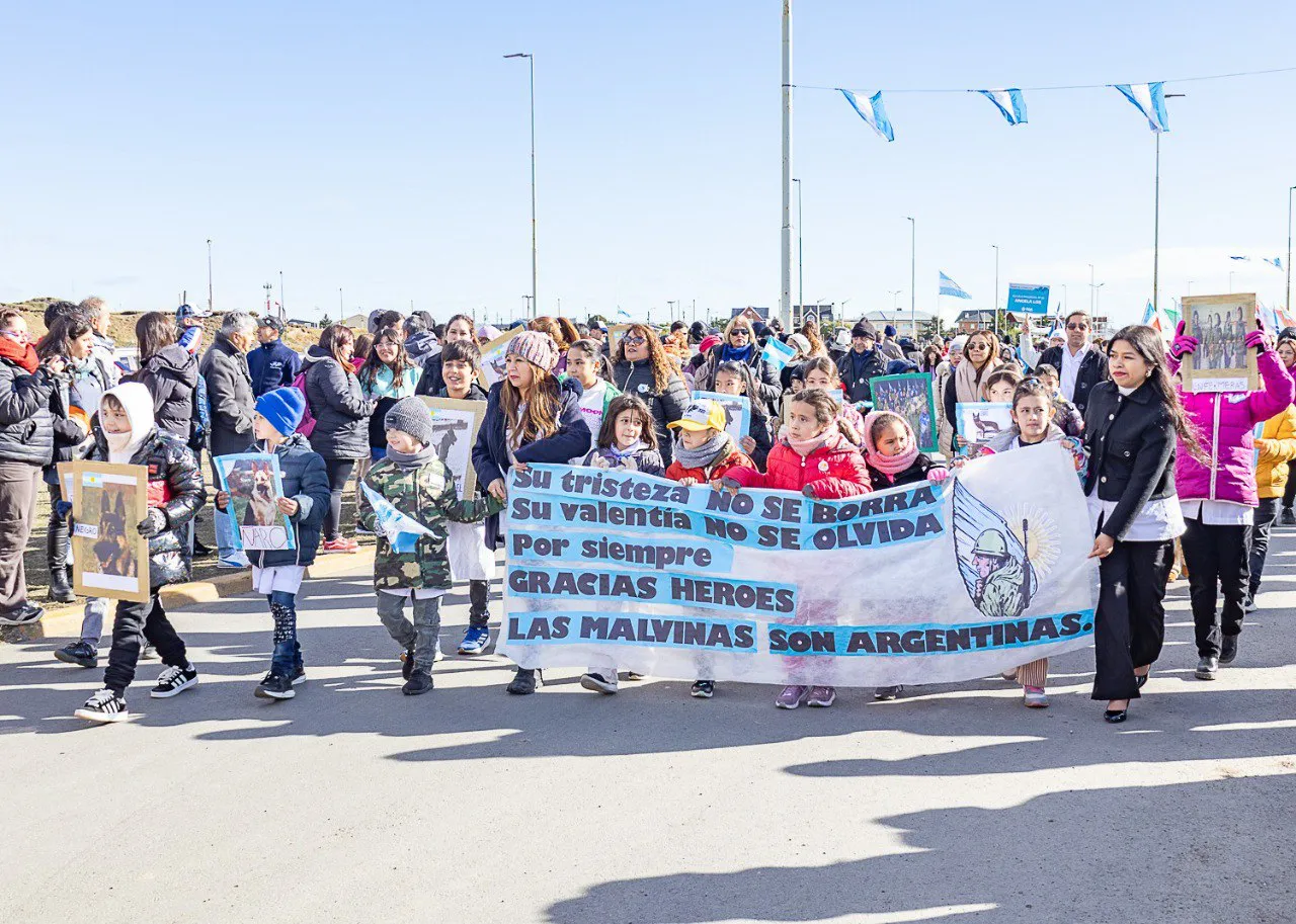 desfile escuelas