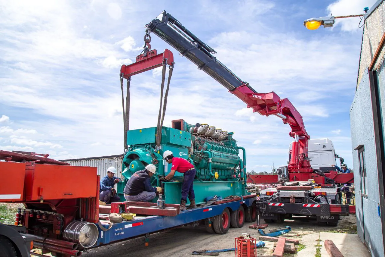 DPE-GOB: Generador Cummins II Usina de Tolhuin