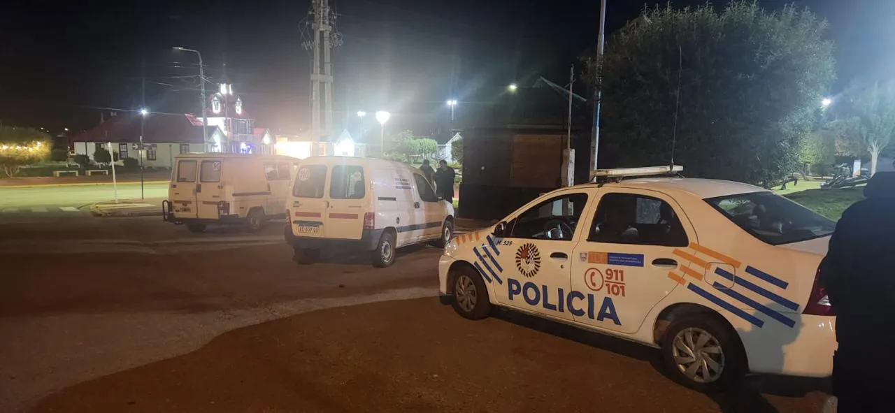 Robo vehículos casa beban
