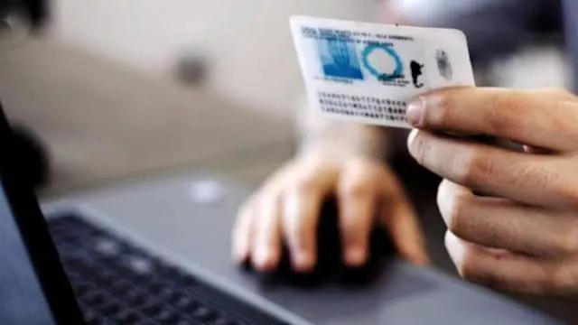 DNI Cambio de apellido