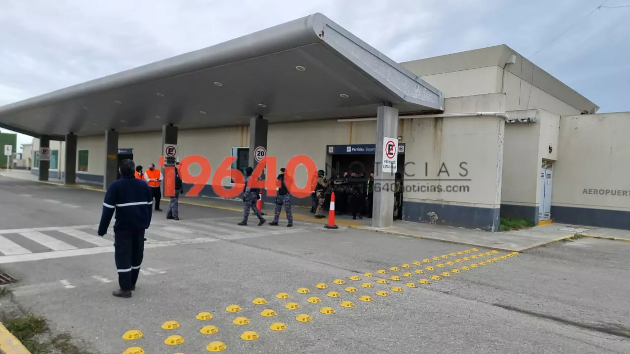 Amenaza de Bomba Aeropuerto (2)