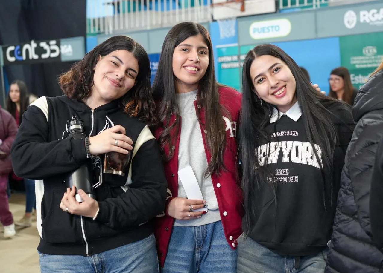 Mes de las Juventudes- Muni RG