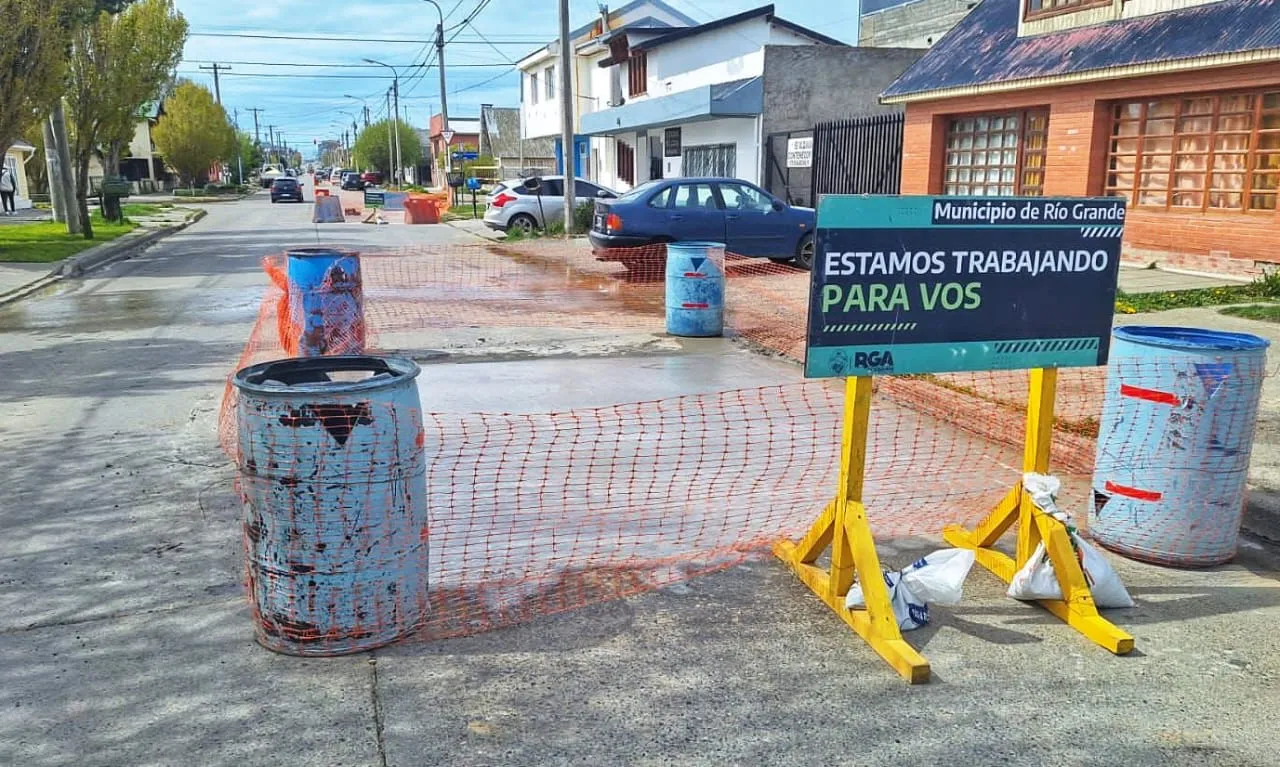 Pavimentación Cartel