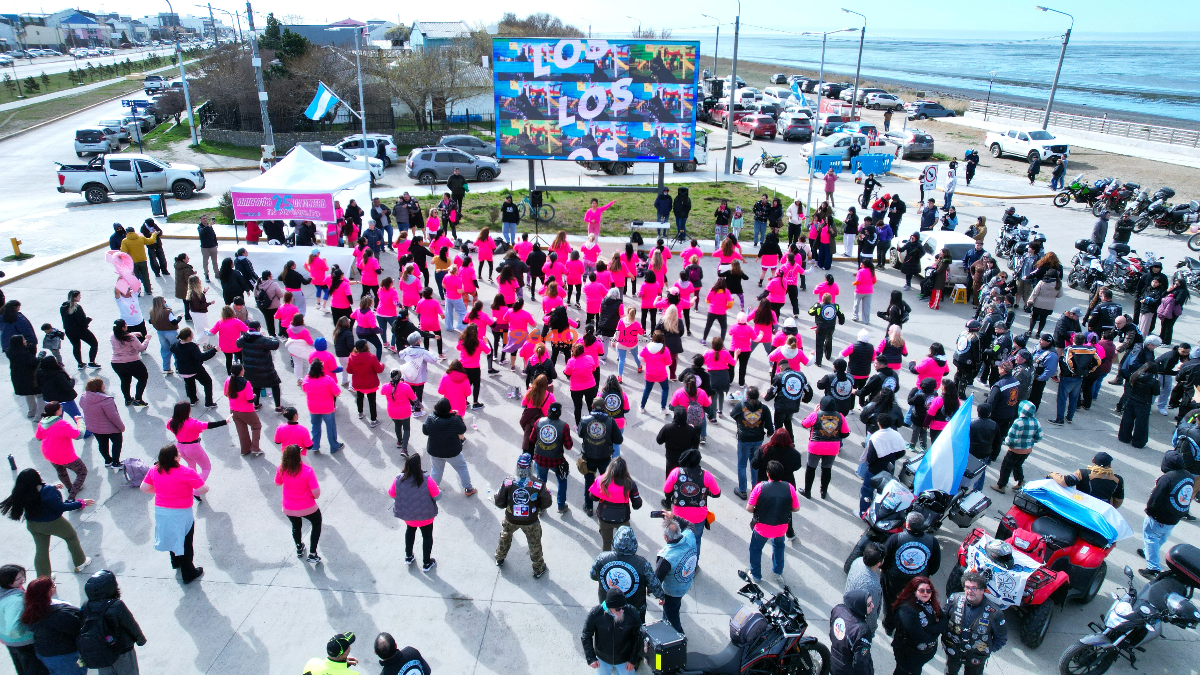 Octubre Rosa Zumba
