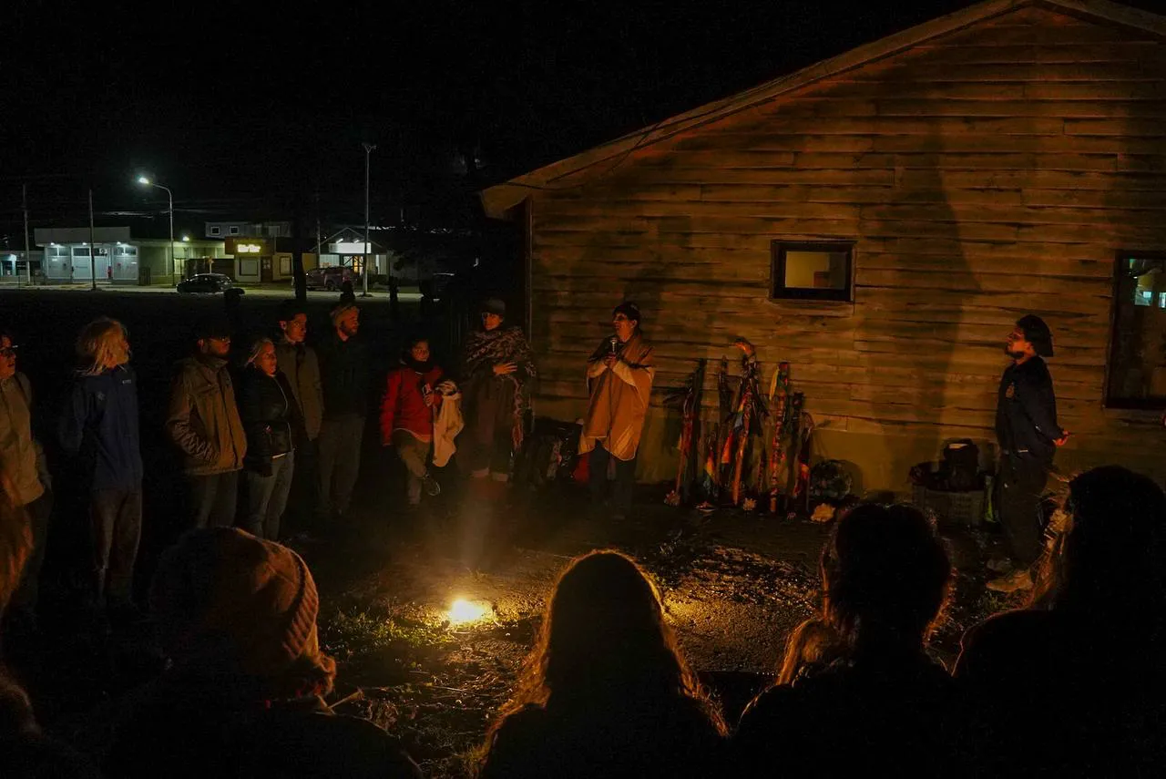 Vigilia Día del Genocidio Selk’nam