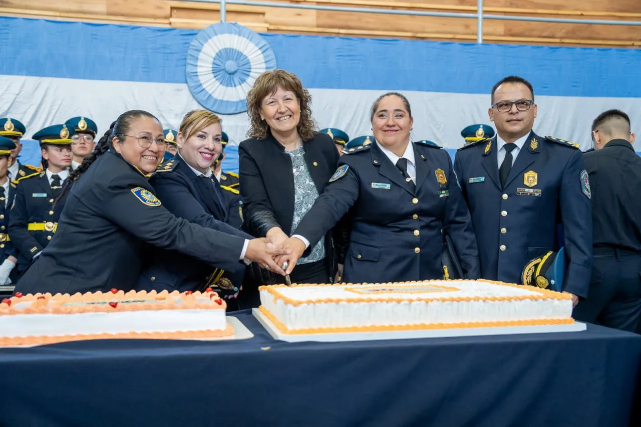 Urquiza 30 Aniversario División Instituto Policiales