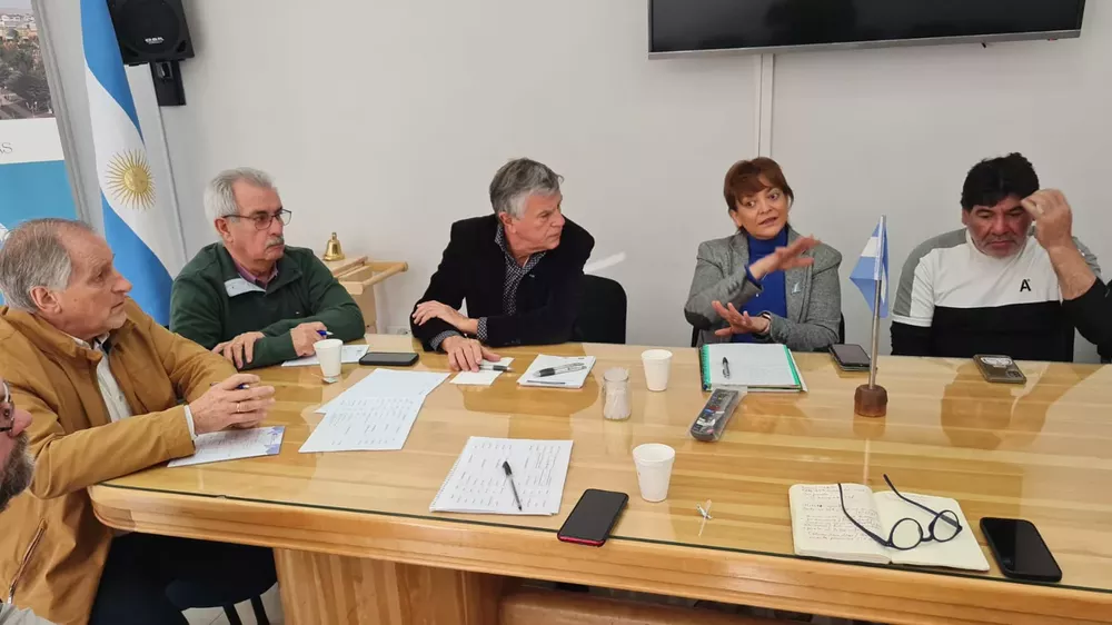 WhatsApp Image 2023-05-04 at 16.38.01