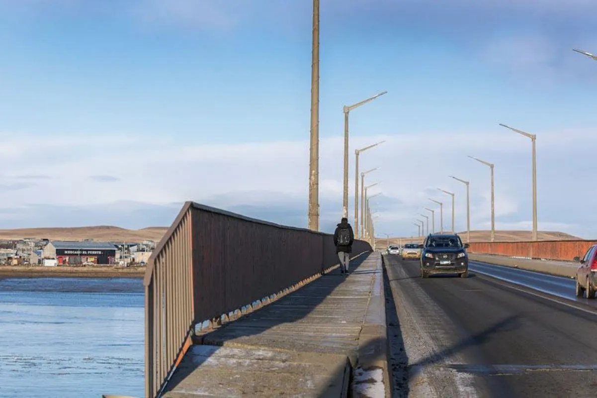 Puente General Mosconi