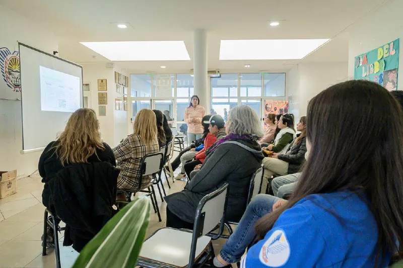 Talleres de formación docente GOB