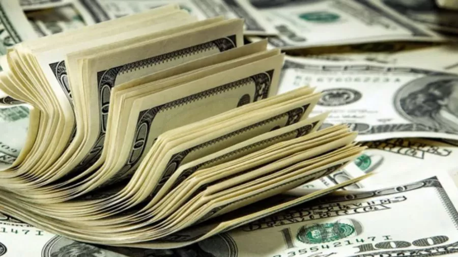 Dolar a