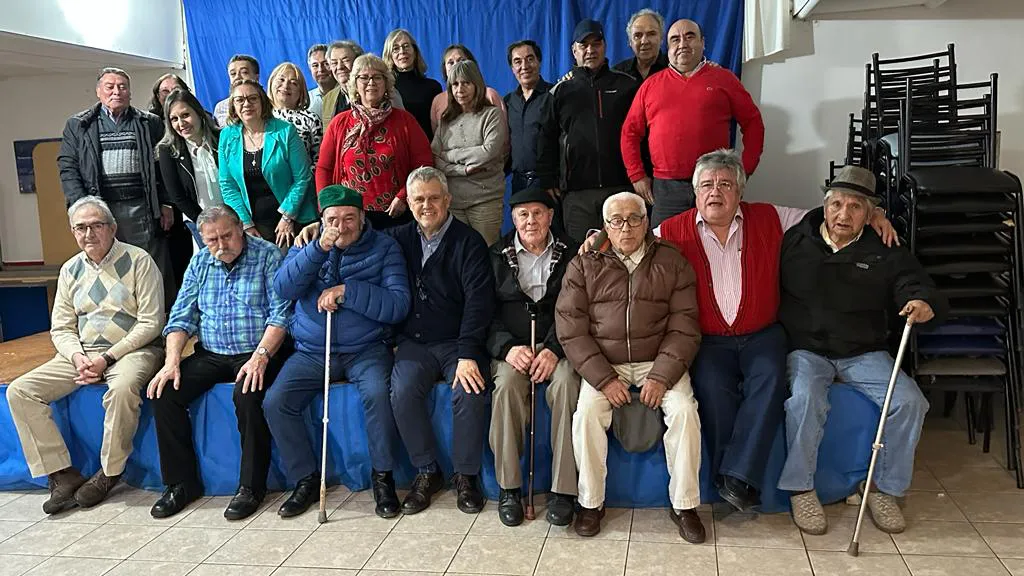 ACHER Consul de Chile Abuelos