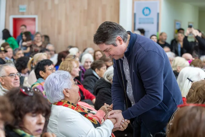 Martín Perez- Adultos mayores