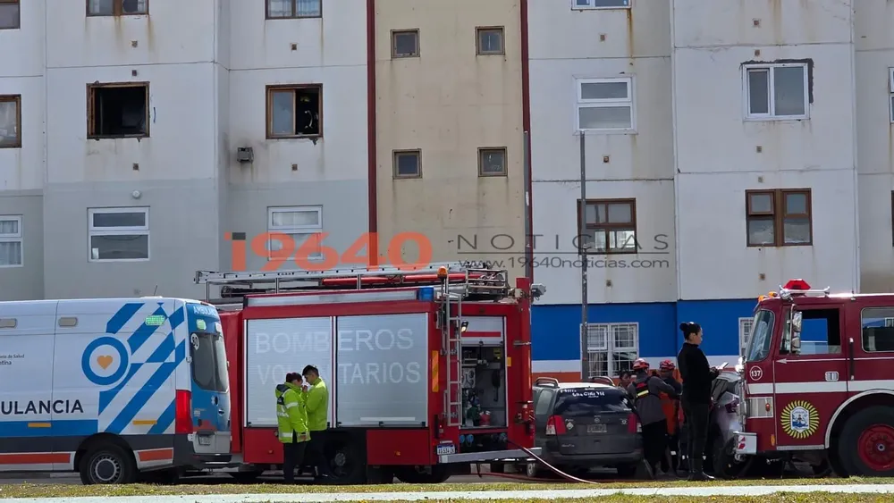 Incendio departamento av. San Martín RG