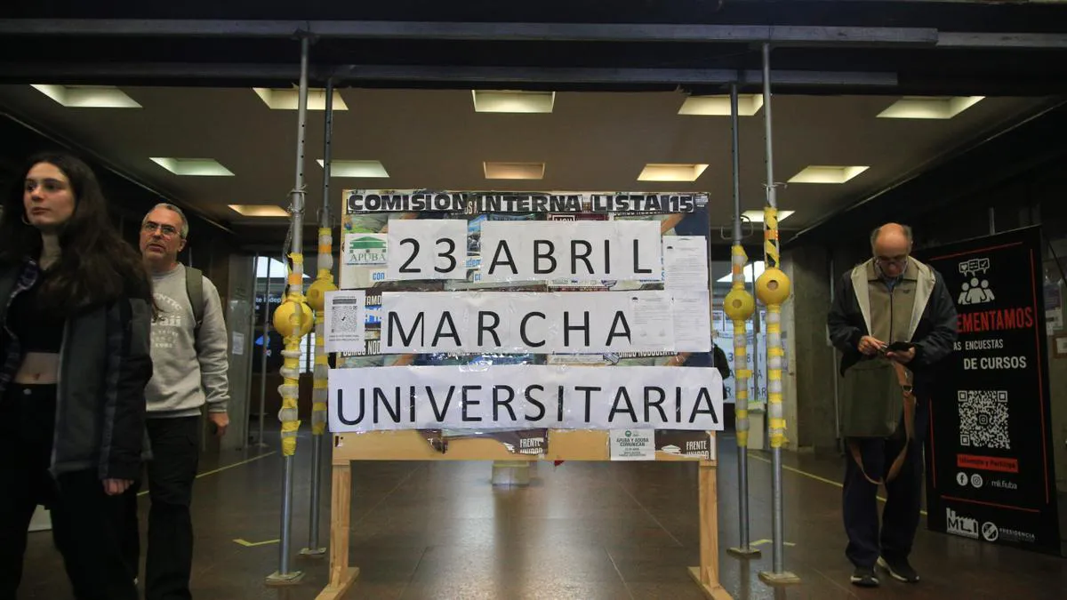 Marcha Universitaria