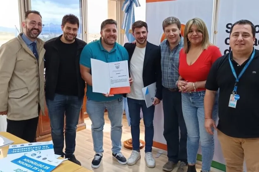 Melella aeronáuticos 