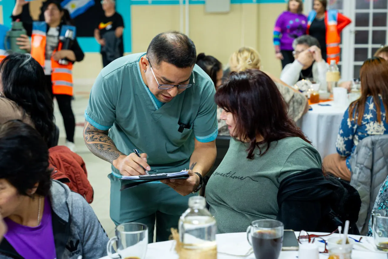 Jornada de cuidados a personas mayores Ushuaia- Gobierno