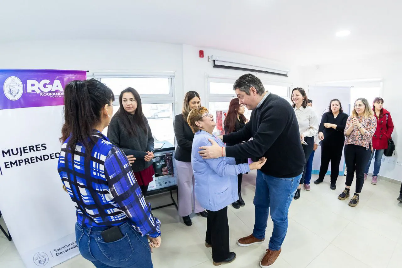 Martín Perez, Mujeres Emprendedoras