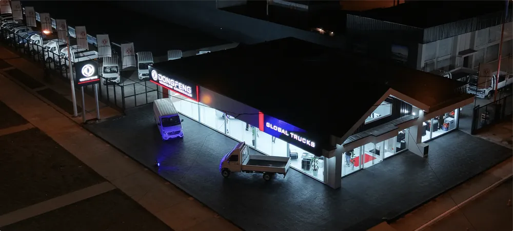 Global Trucks 1