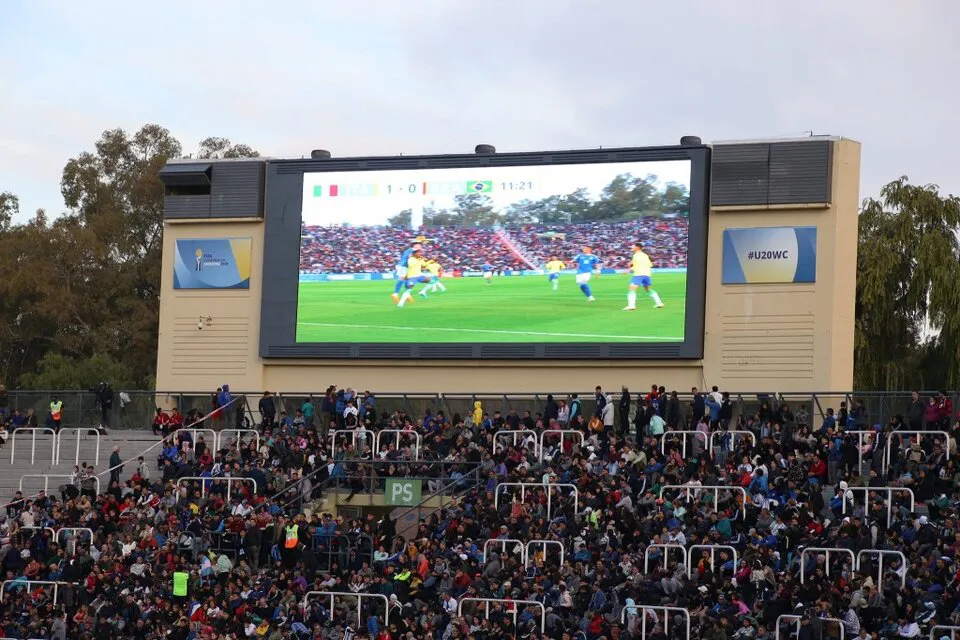 Pantalla Cancha Mendoza