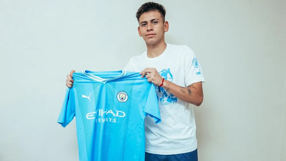 Echeverri Manchester City