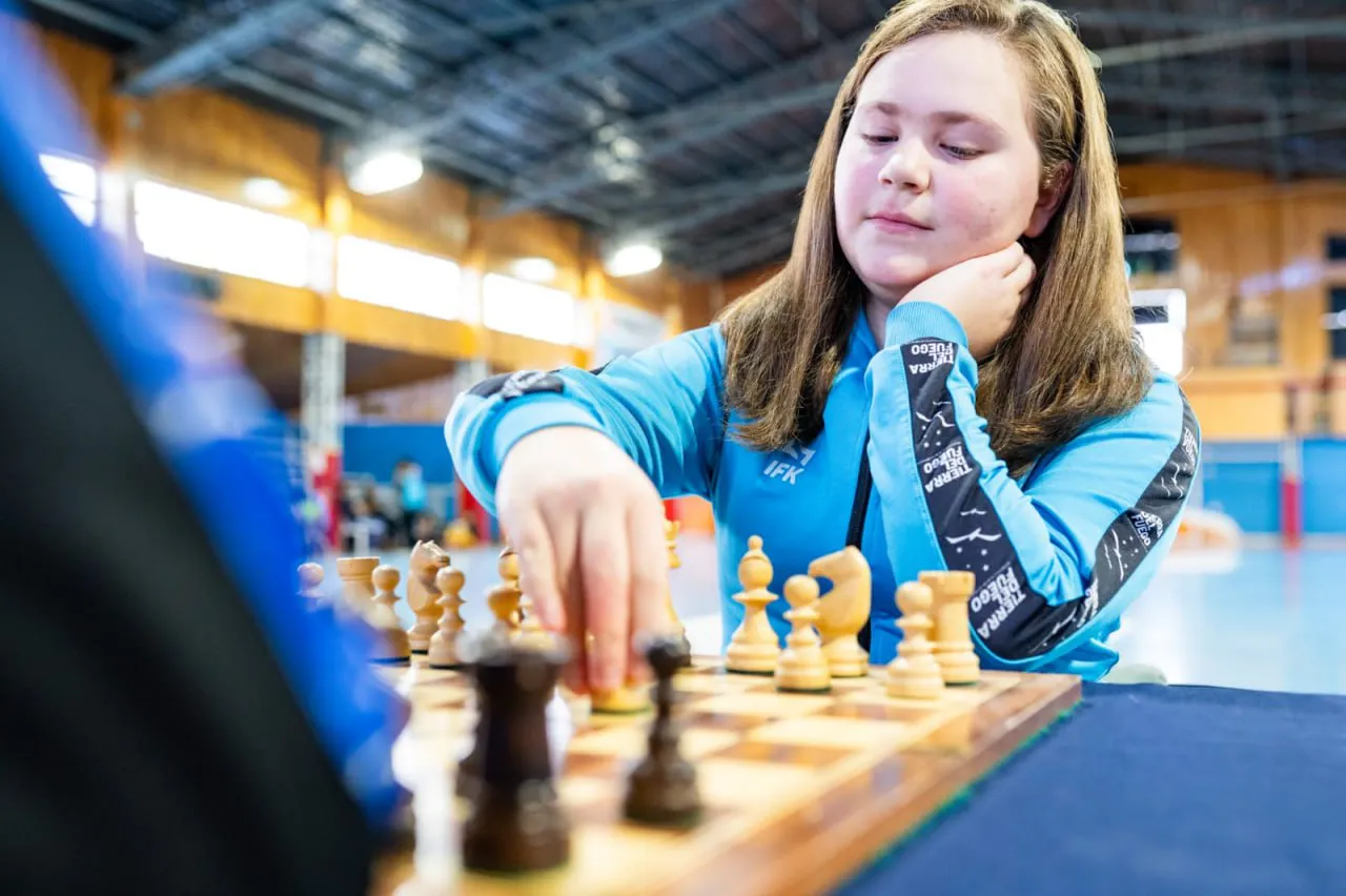 AJEDRECISTA JAZMIN DONDA