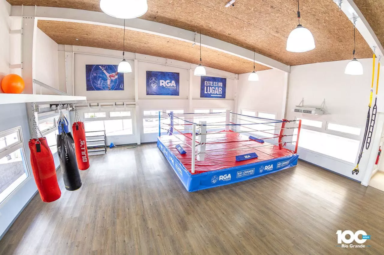 Gimnasio Deportes de Combate