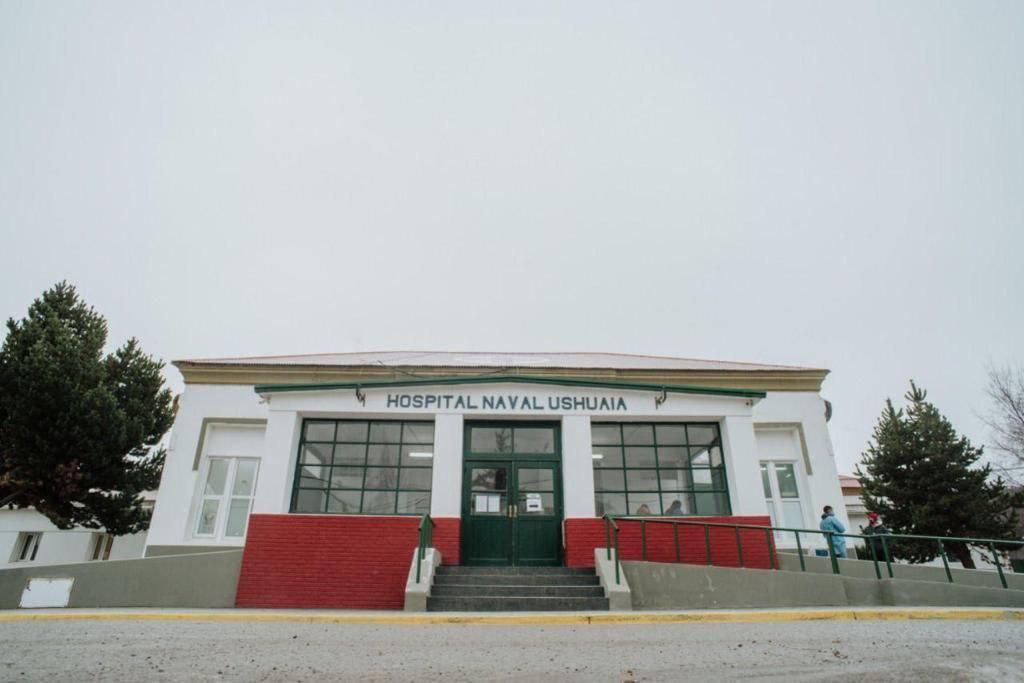 hospital base naval