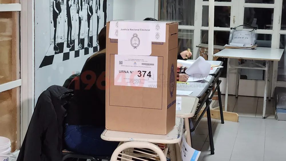 Voto Elecciones urna