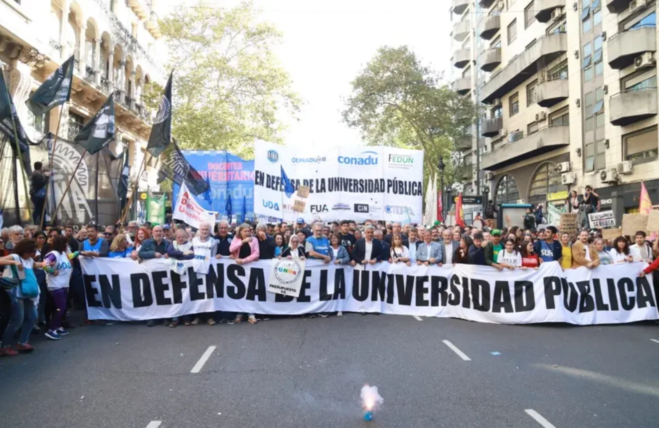 marcha universitaria