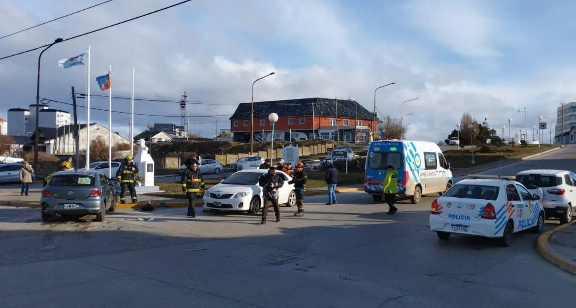 cbd895f4-54a9-48e7-b380-382ca9038150