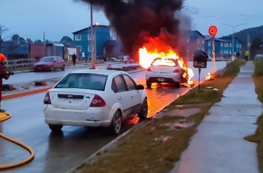 incendio vehicular ushuaia