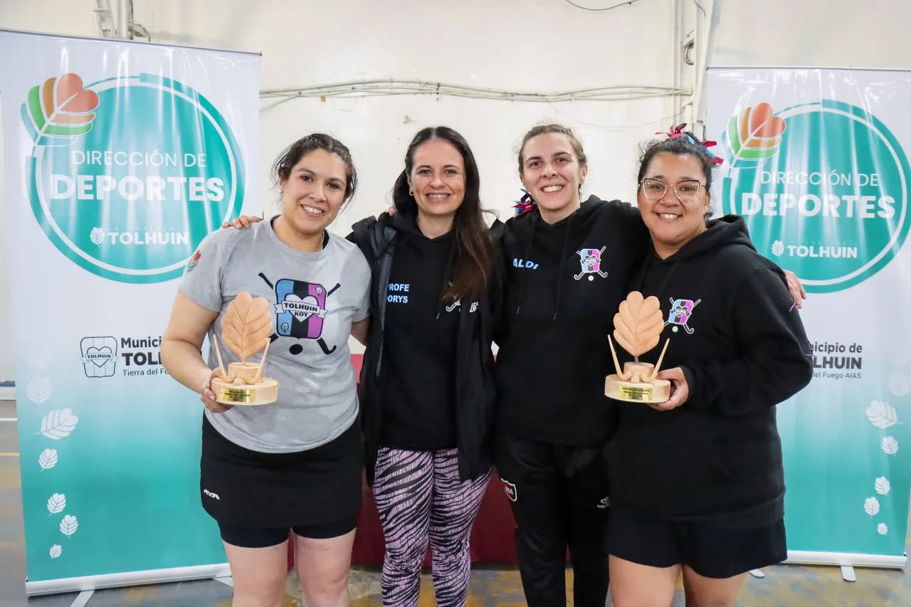 Torneo de Hockey aniversario Tolhuin