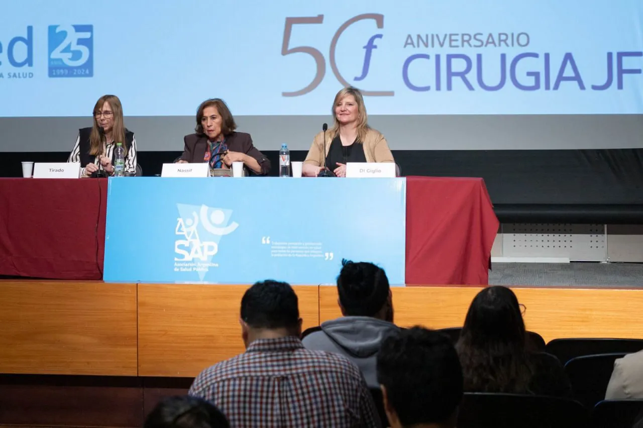 Di Giglio 2º Congreso Internacional de Salud Pública