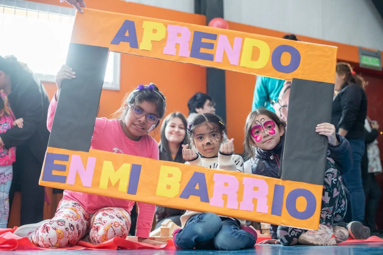 Cierre de aprendo en mi barrio- Gob