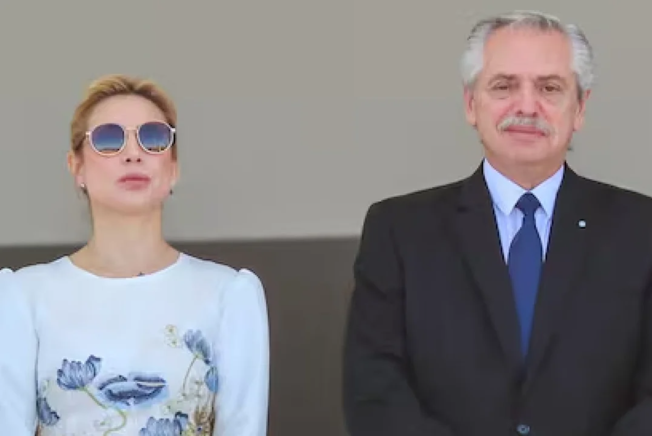 Renuncia abogados fabiola Yañez 