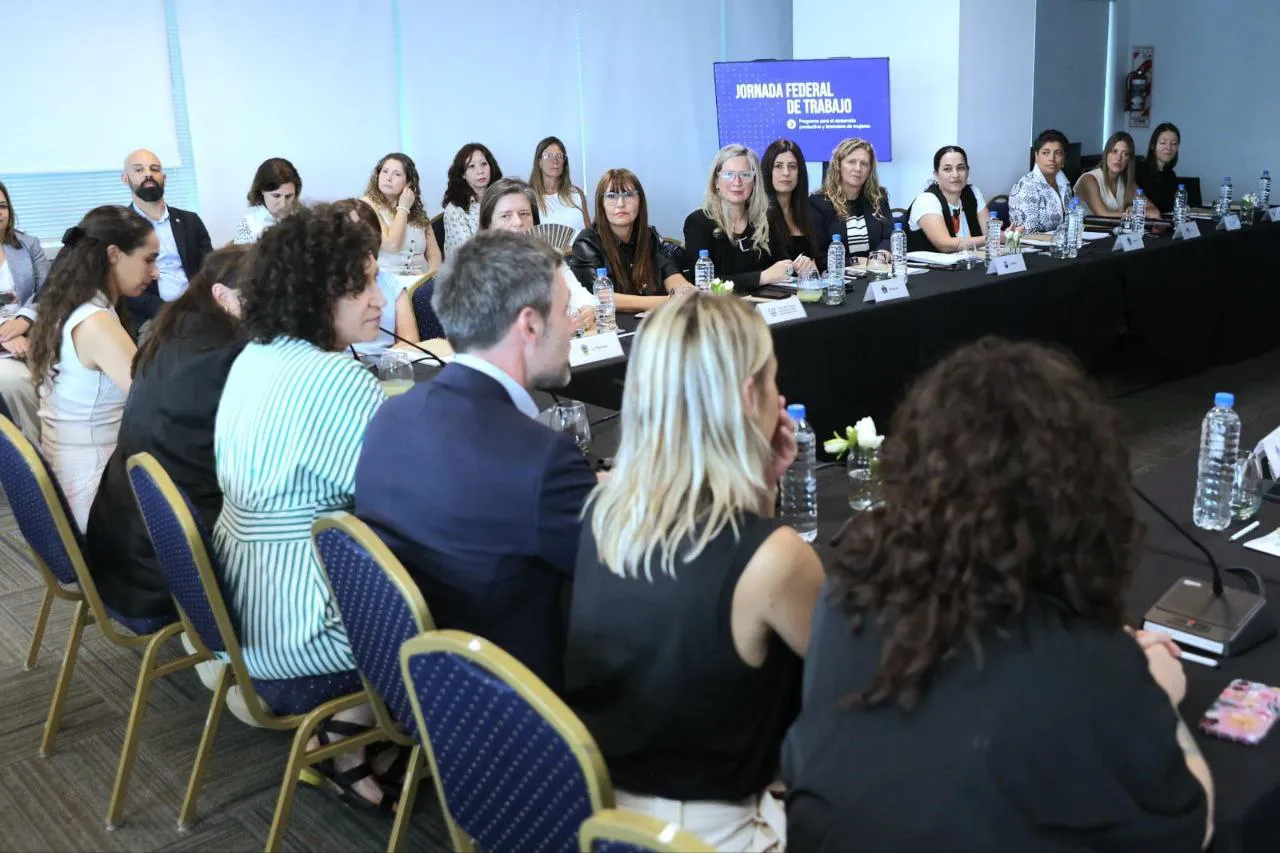 Programa “CFI-Mujeres”