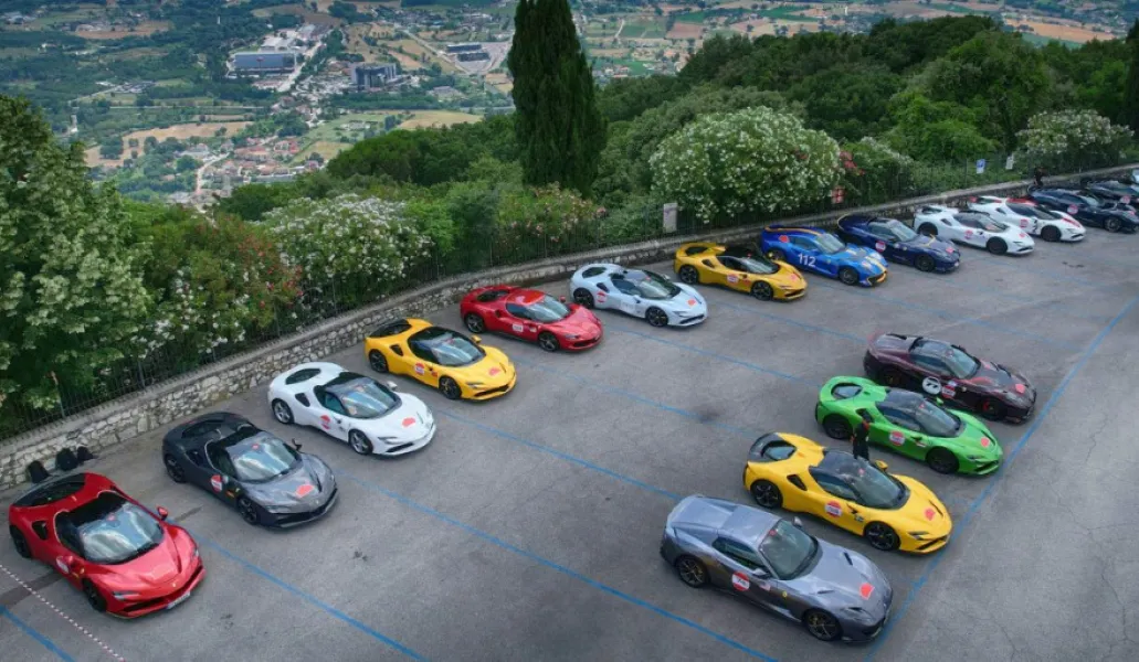 Ferrari Cavalcade