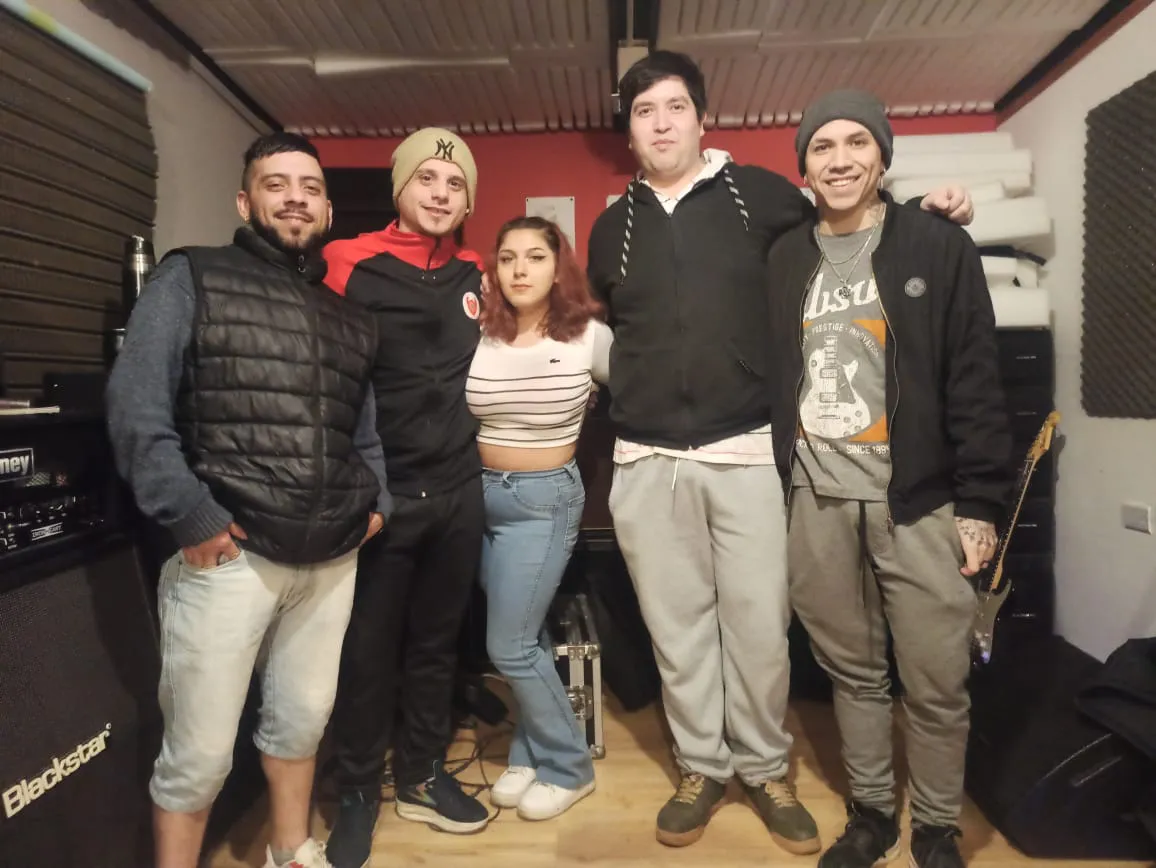 Nahiara Gallucci- La San Pedro Band